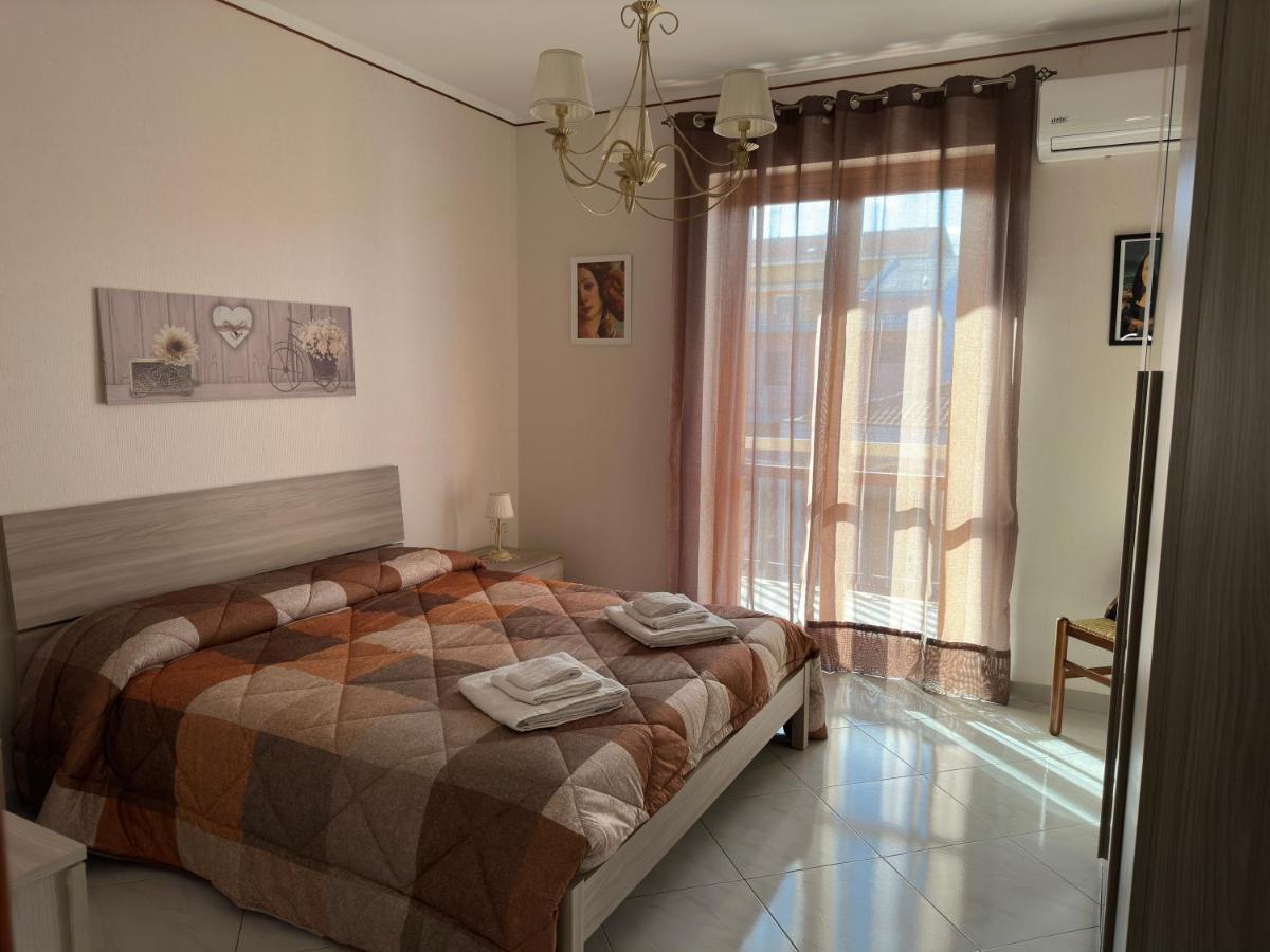 La Pigna Delle Aci Apartment Acireale Luaran gambar
