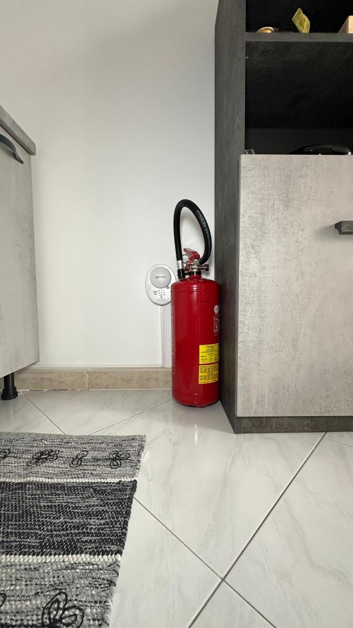 La Pigna Delle Aci Apartment Acireale Luaran gambar